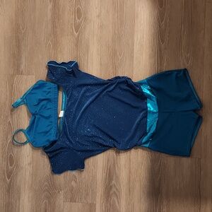 Play dress-up/ Costume